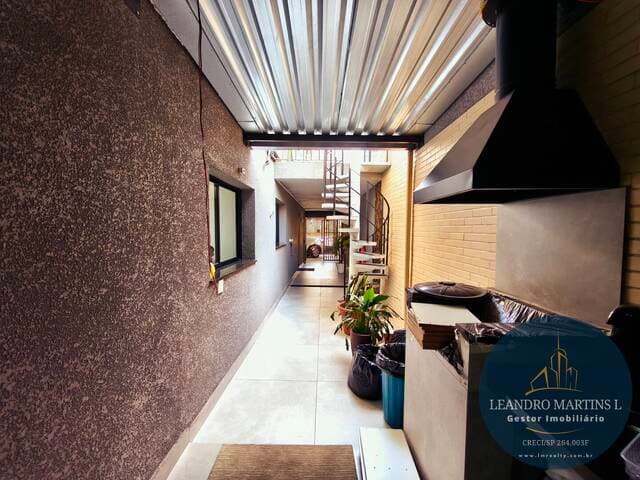 Casa à Venda com 7 salas e 151 m²  em Santo Amaro - SP - foto 3