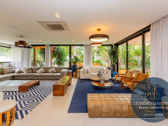 Casa em condomínio à venda, 4 suítes e 476m², Jardim Cordeiro - SP - foto 1